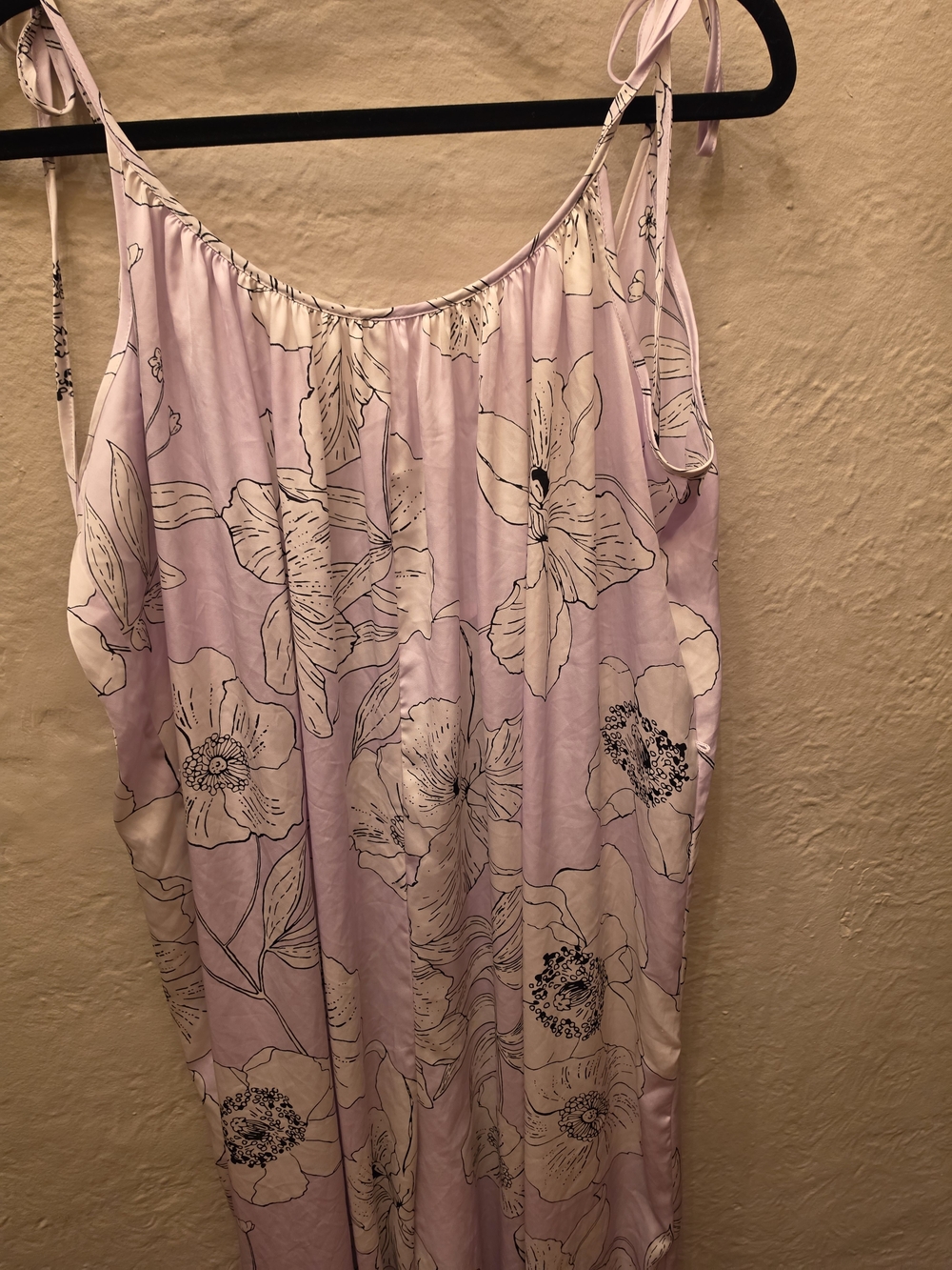 Victoria’s Secret Lilac Floral Satin Jumpsuit L Tie Strap Adjustable - Picture 8 of 15